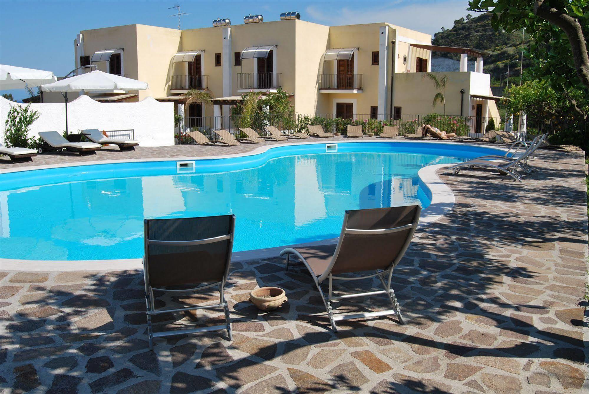 Villa Saraceno Lipari  Bagian luar foto